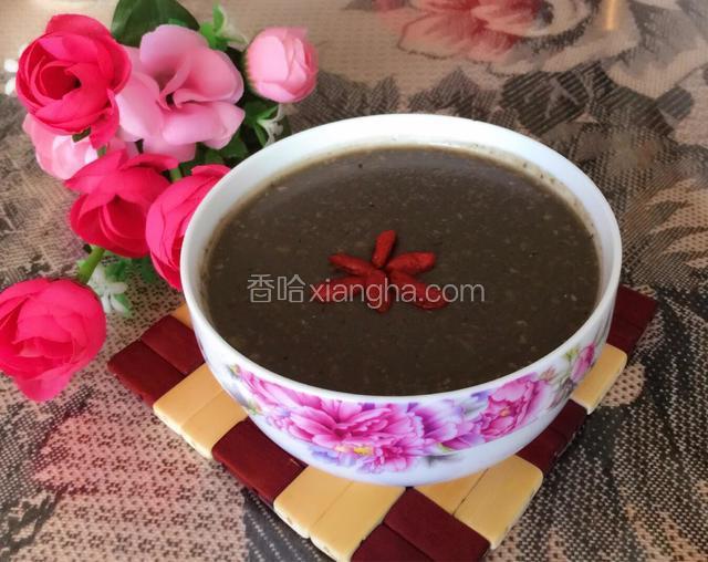 黑芝麻核桃红枣燕麦粥