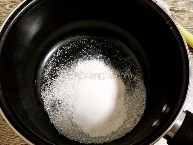 再倒入吉利丁粉