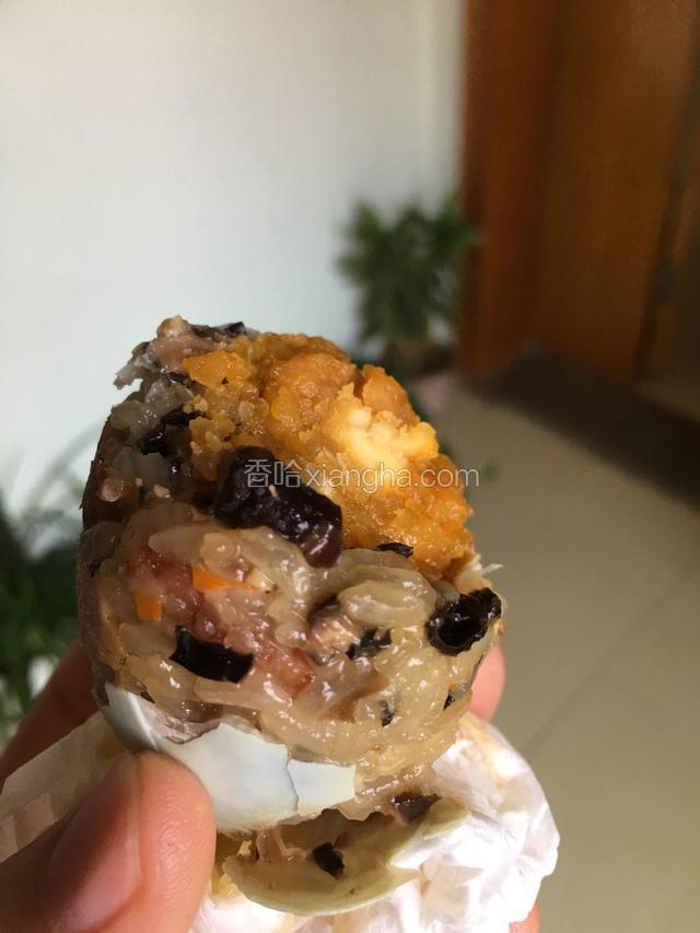 金屋藏娇（咸蛋糯米）