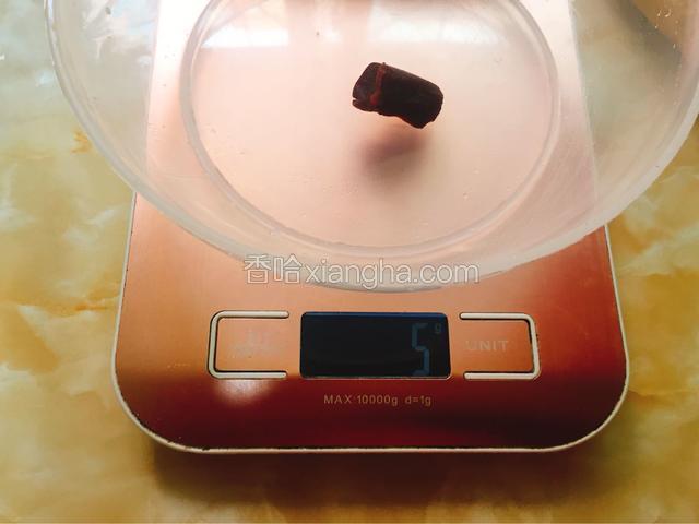 豆沙5克一个分好备用