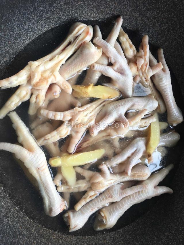 沿中间剖开，这样更入味