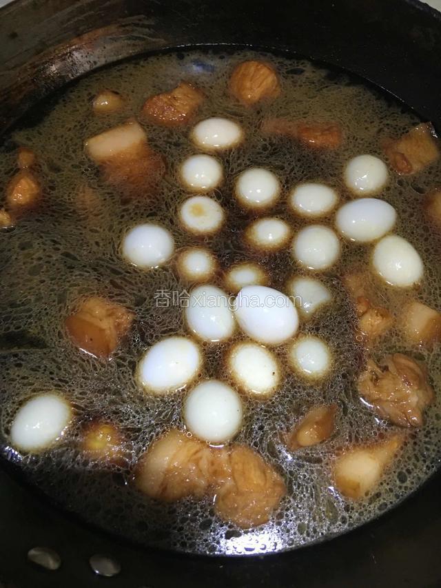 我是加在红烧肉里面烧的，一举两得