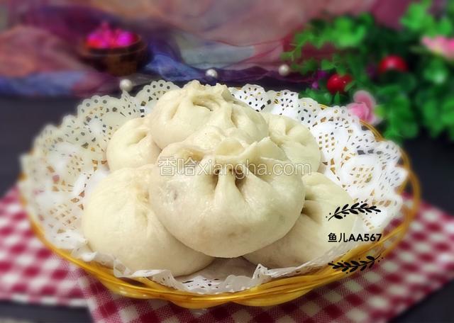 包子（猪肉韭菜馅儿）