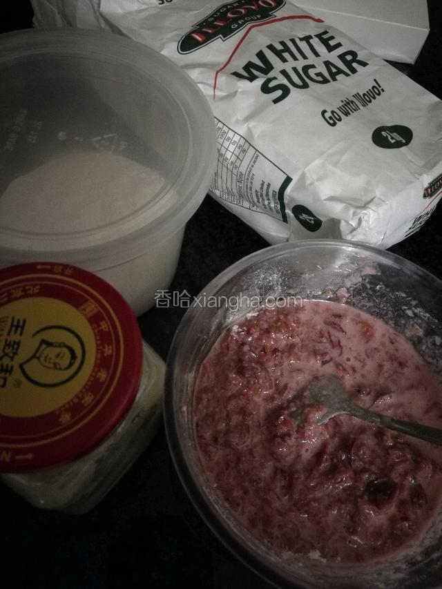 准备好食材。