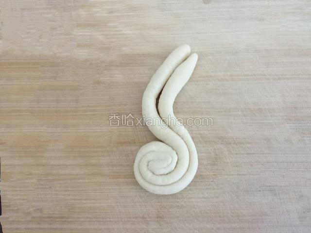 连在一起的那头，开始卷起﻿﻿﻿