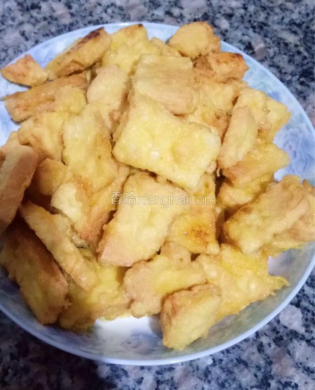 所有的豆腐炸好。