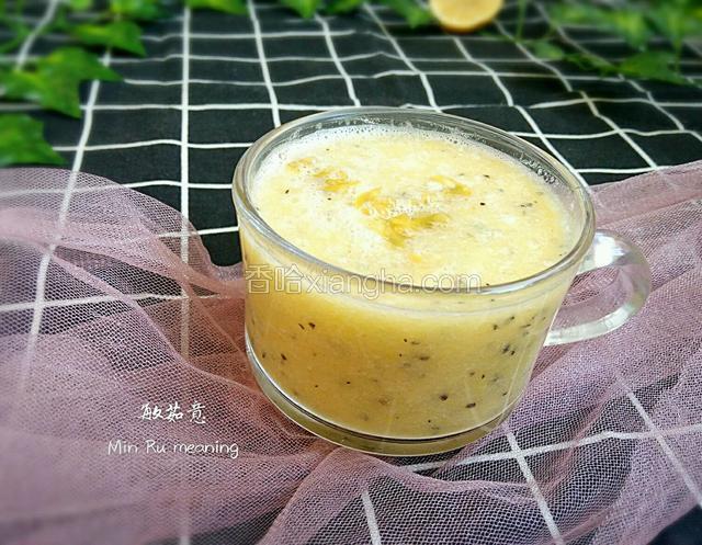 敏茹意作品
百香果柠香蜜柚汁