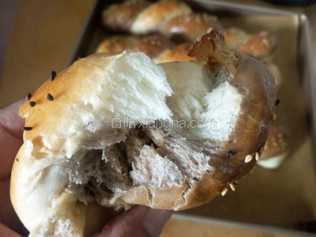 超级松软 内部组织也不错 关键是味道有惊喜