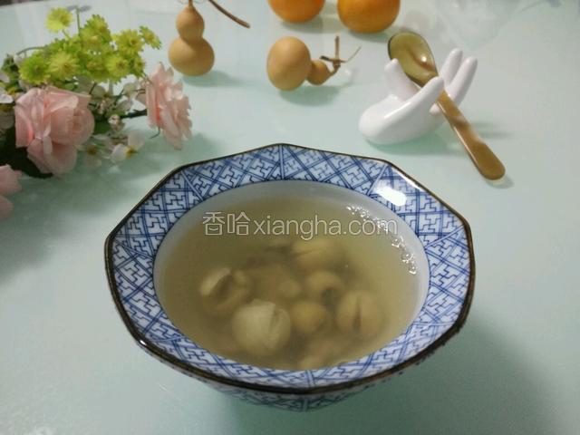 四神汤一碗摆拍一张
