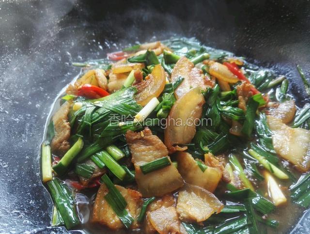 翻炒两三分钟即可出锅