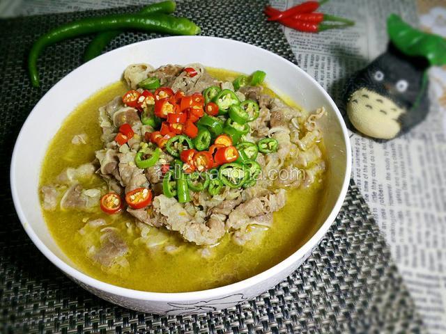 金针菇汆肥牛