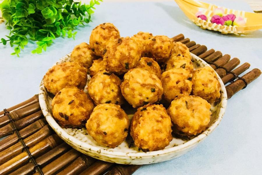 炸肉丸