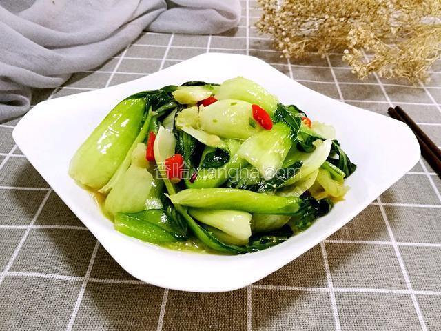 美味又简单的炝炒上海青就做好了！