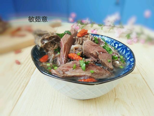 吃香菜的撒点香菜末
敏茹意作品