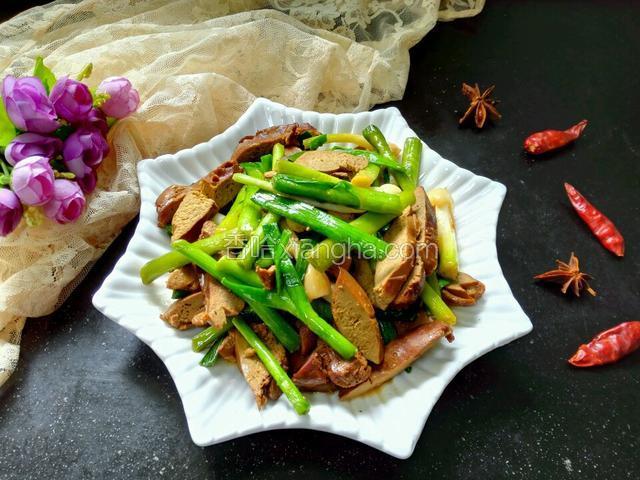 大蒜炒鸭肝