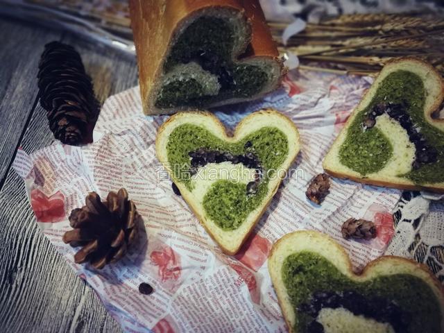 蜜豆椰蓉抹茶吐司