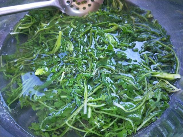 捞出过一下凉水
