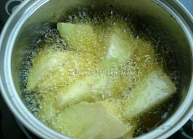炸茄子。
