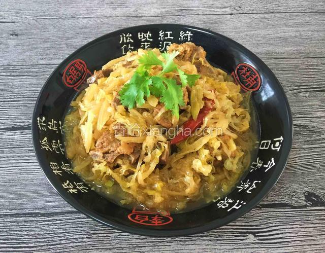 出锅装碗。