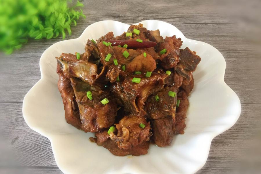 红烧脊骨