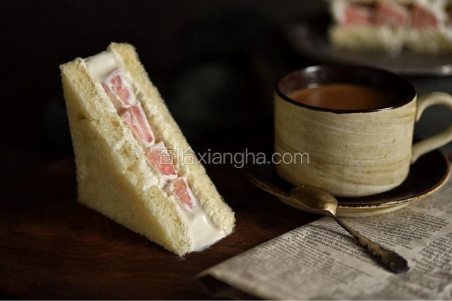 冲上一杯咖啡，好好享受下午茶的时光