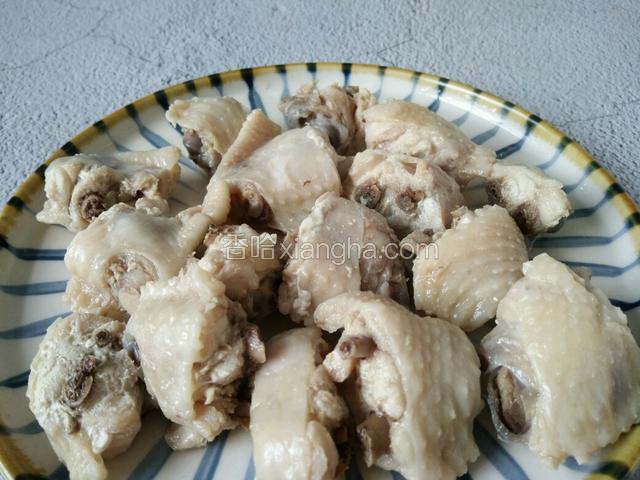 之后捞出控水备用