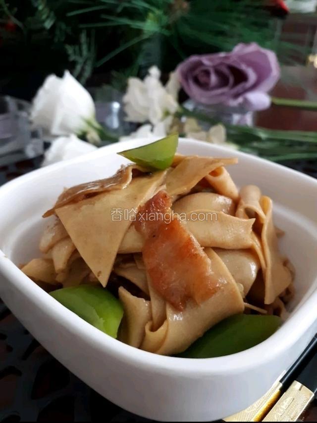 东北菜尖椒干豆腐