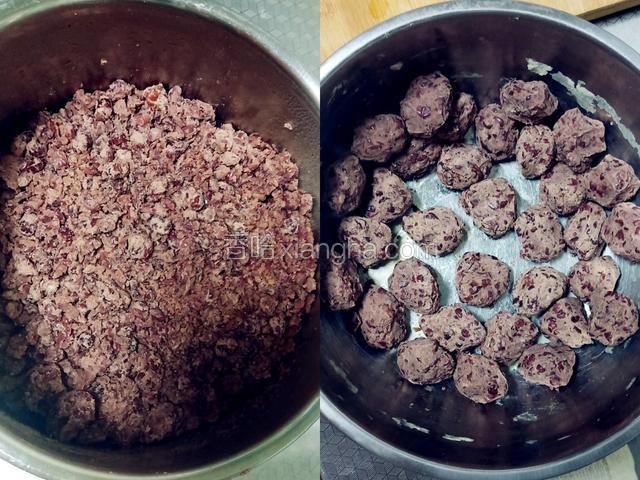 红豆沙馅是自己碾的，外面卖的太甜又没有颗粒感。红豆前一天泡一晚上，加水烧开后小火收汁煮烂，自己看着甜度加糖，碾成泥。
将提前做好的冷红豆馅捏成16个小球，10g/个。