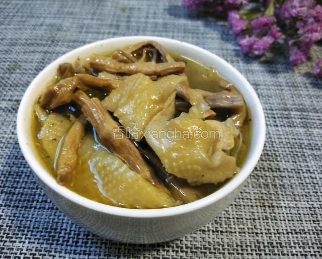 干竹笋炖土鸡