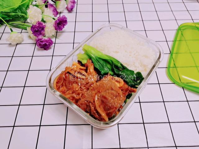 黑椒牛仔骨便当