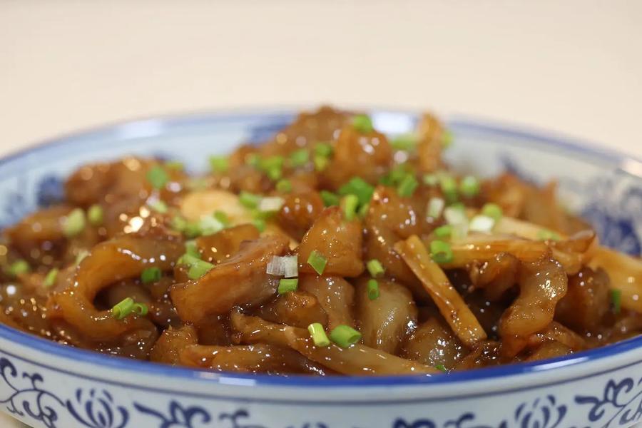 葱烧牛蹄筋