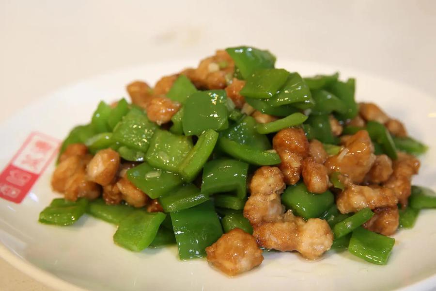 青椒炒肉丁