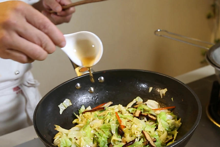 香干炒圆白菜