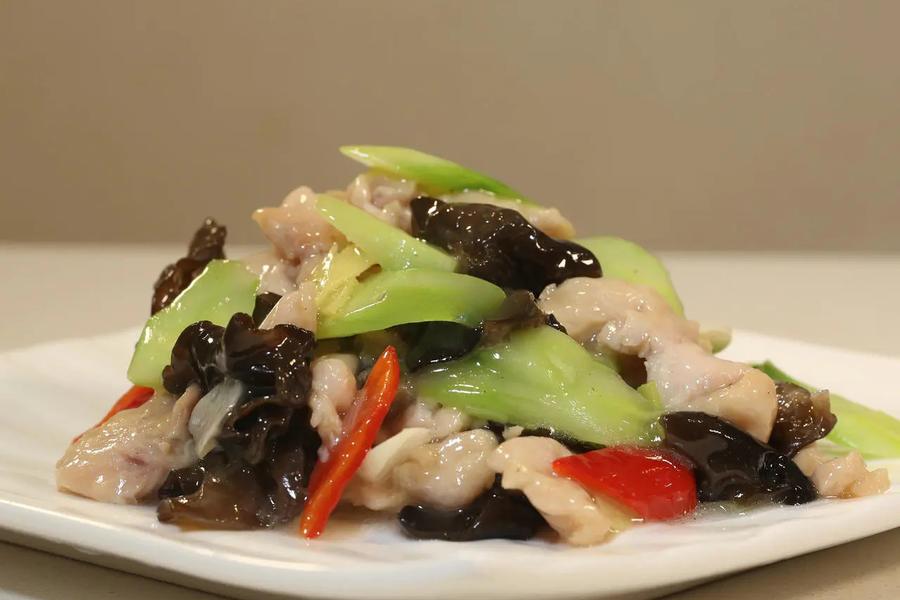 滑溜鸡片