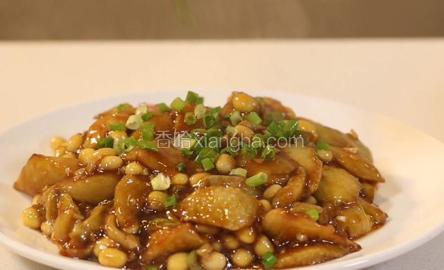 黄豆烧鲜茄