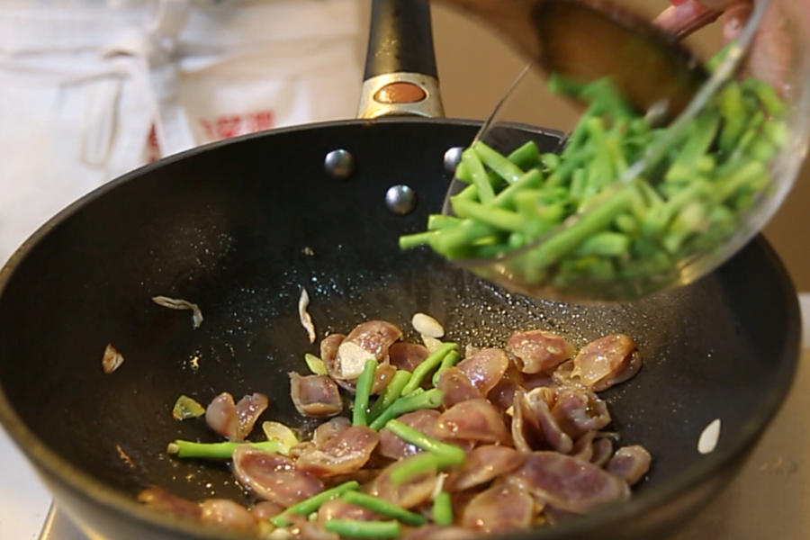 豆角炒腊肠