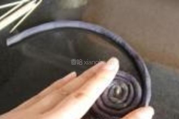 酱爆豇豆卷的做法图解4
