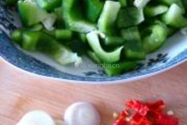 辣子鸡丁的做法图解4
