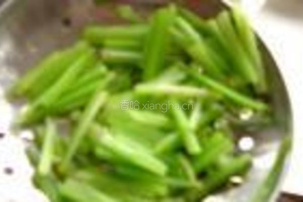 素炒鳝鱼丝的做法图解5