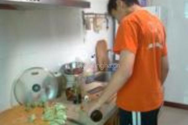 艾叶翡翠饺子的做法图解17