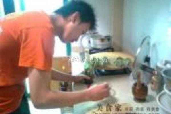 艾叶翡翠饺子的做法图解18