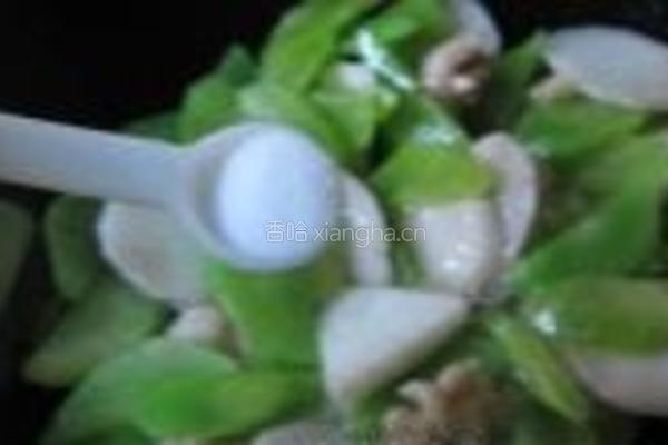 莴笋红椒山药炒肉的做法图解9