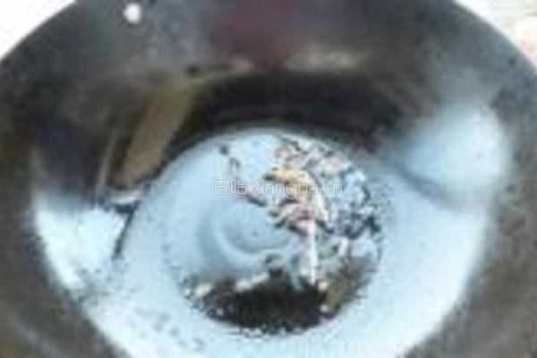 萝卜苗拌银针菇的做法图解8