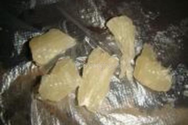 拔丝蜜柚的做法图解2