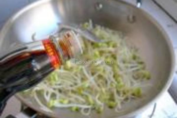 香菇鳕鱼豆芽汤的做法图解5
