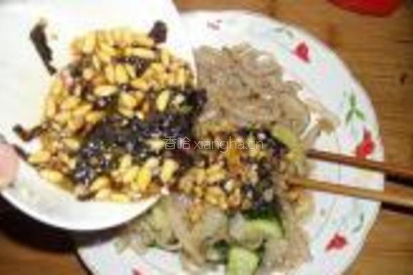 紫苏松仁拌海蜇的做法图解14