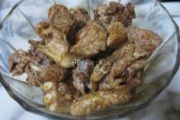 荷香糯米蒸排骨的做法图解4