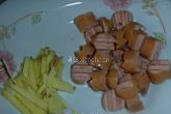 蚕豆脆皮肠的做法图解2