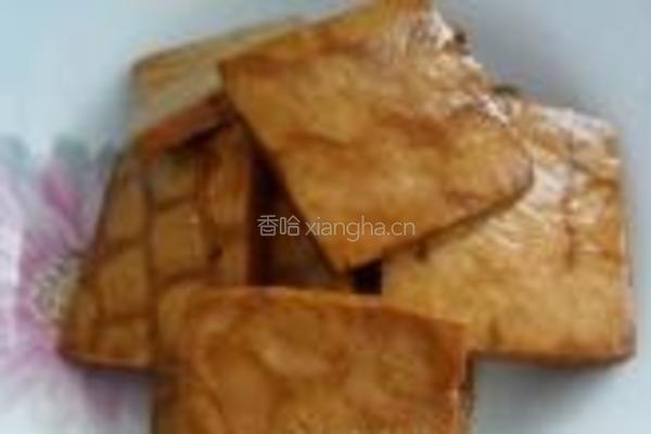青椒炒豆腐干的做法图解1