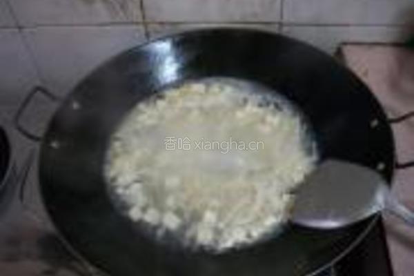 金针菇豆腐汤的做法图解5